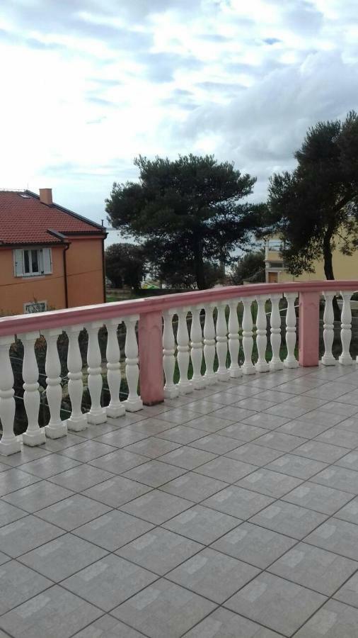 Apartmani Misak Врси Екстериор снимка